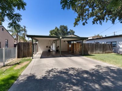 221 E Pine St, Stockton, CA, 95204