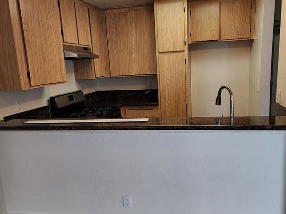 2nd image of 302 E Broadway APT 301