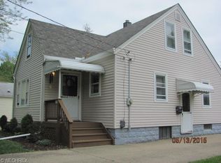 373 N Main St, Amherst, OH