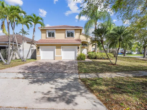 19009 NW 23rd Street, Pembroke Pines, FL 33029