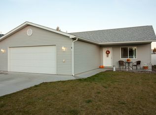 609 S Stevens St, Deer Park, WA 99006
