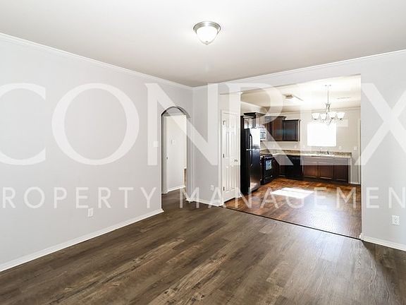 3rd image of 12824 Bell Flower Dr