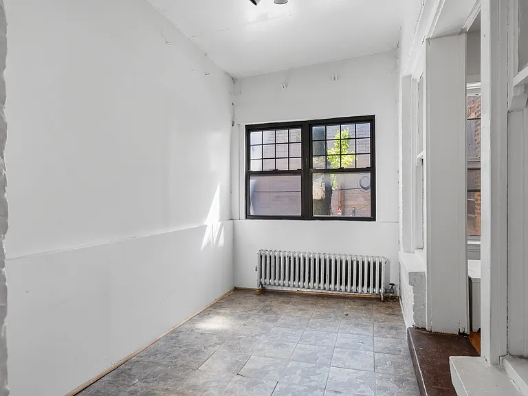 3935 N Pine Grove Ave #1N — Photo 8