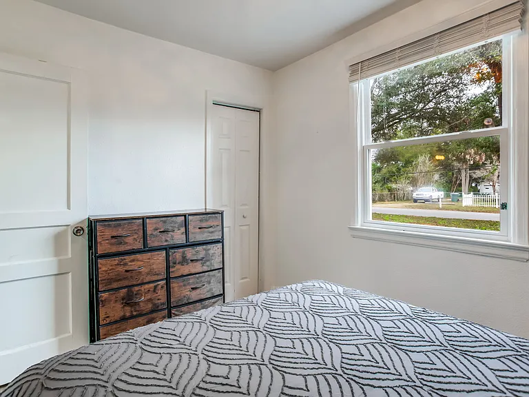 102 Alba Plena St — Photo 17