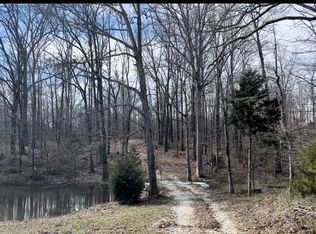 185 Copperas Branch Rd, Leoma, TN 38468