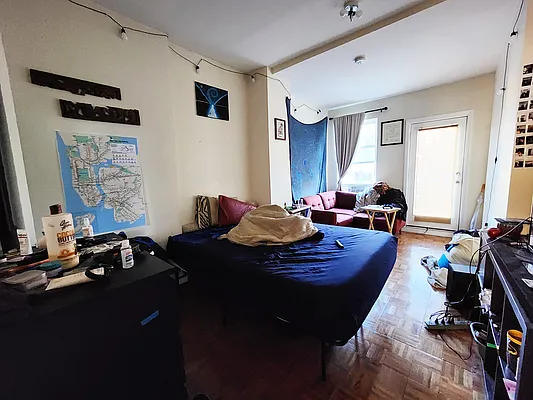 Rented by Voro New York | media 18