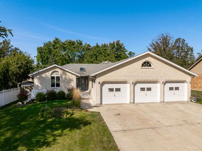 217 Aspen Dr, New Lenox, IL, 60451