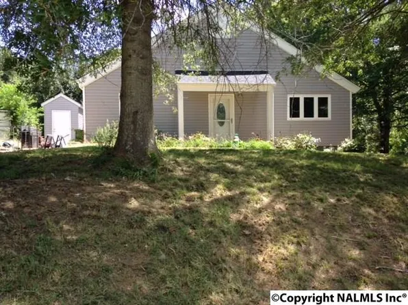 24380 Sycamore Ln, Elkmont, AL 35620