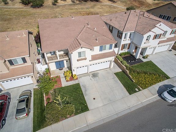 3rd image of 15670 Hammett Ct