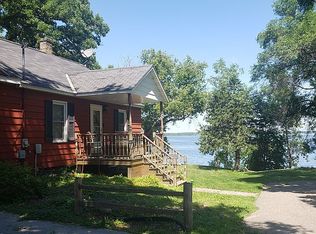 10 7th Ave E, Osakis, MN 56360