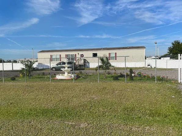 681 Hunting Club Ave, Clewiston, FL 33440
