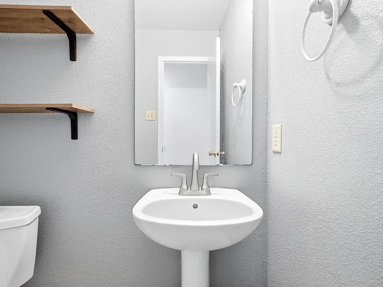 12192 Maize Dr — Photo 23