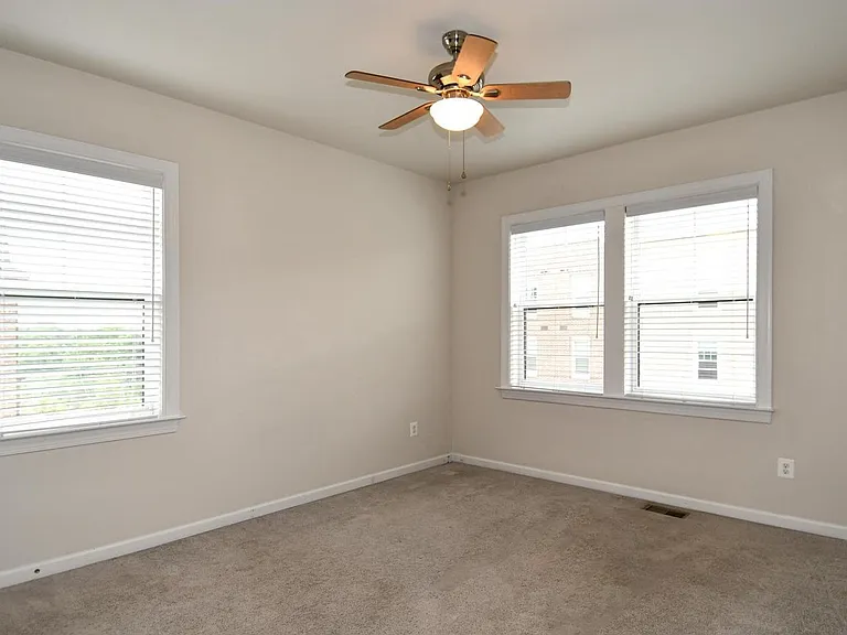 20739 Heron Landing Dr — Photo 36