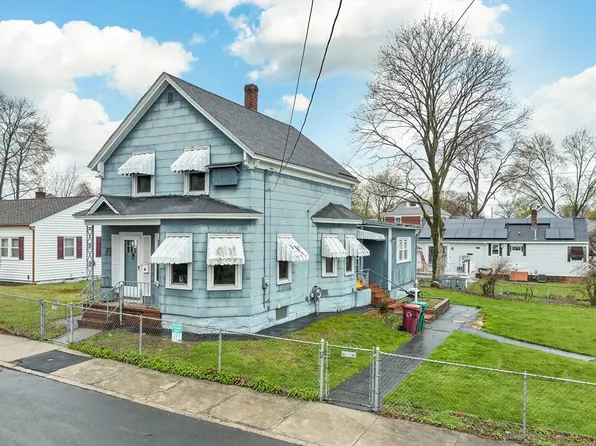 85 Inland St, Lowell, MA 01851