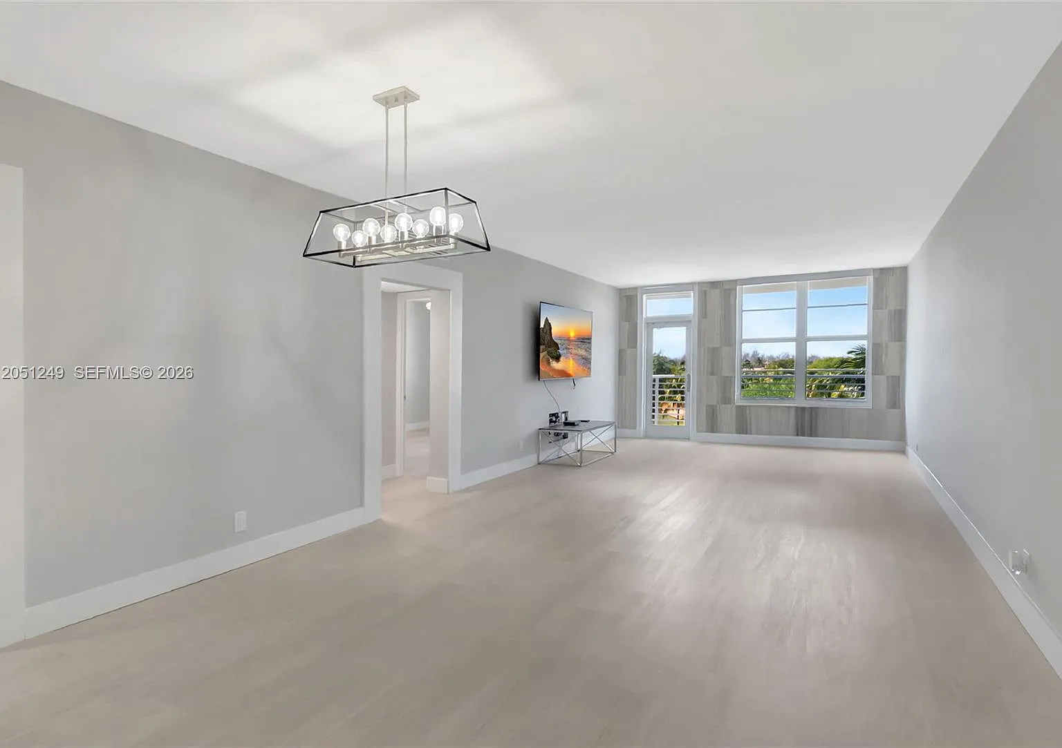 Patrician Condo — Photo 3
