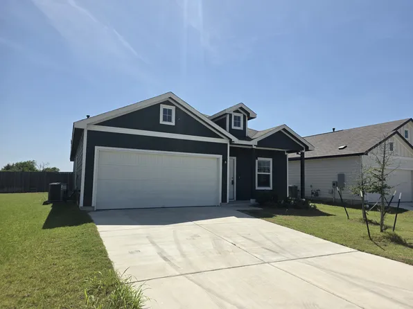 2329 Red Sky Dr, Lockhart, TX