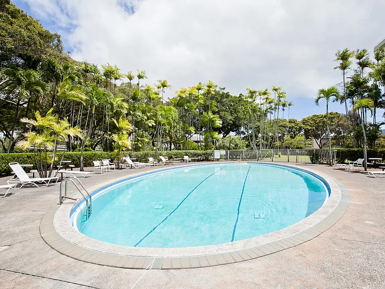 1511 Nuuanu Ave #639 — Photo 33