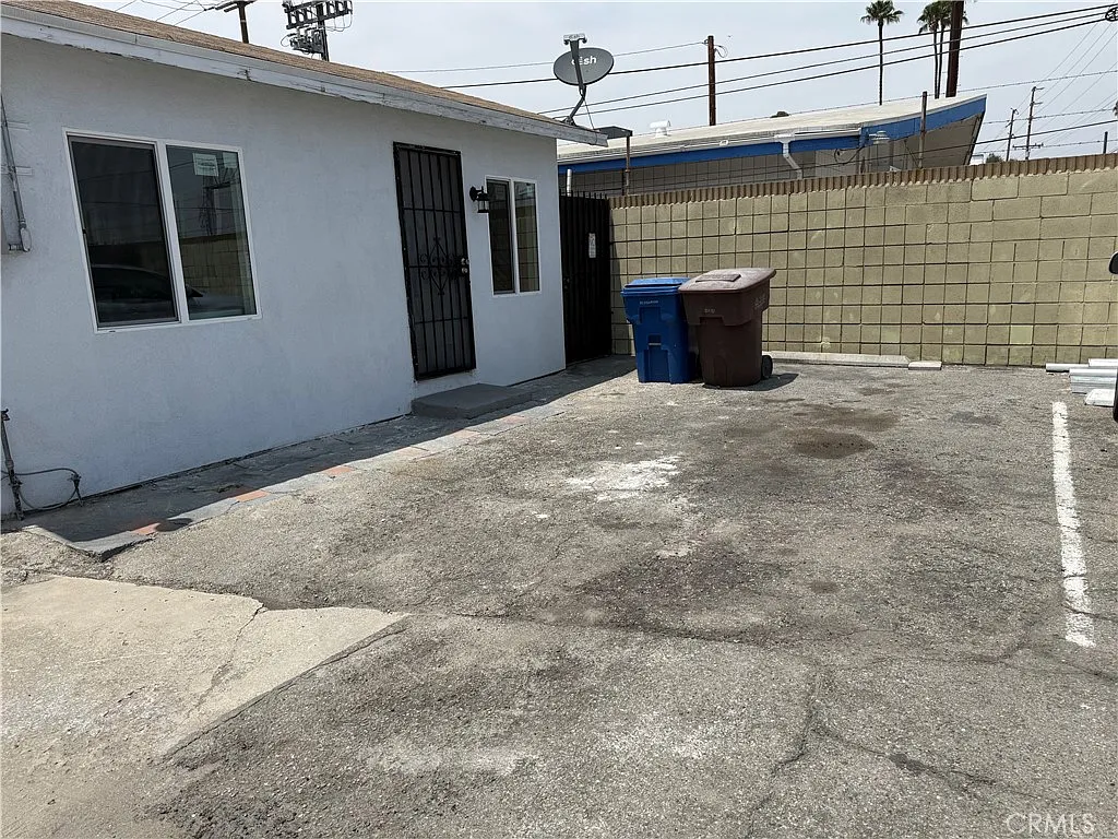 1 bed, 360 sqft, $1,500 — Photo 2