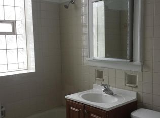 7325 S Phillips Ave APT 2, Chicago, IL 60649