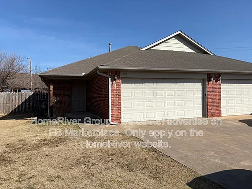 600 Garrison Ln Photo 1