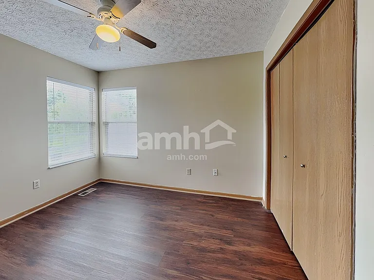 161 Patterson St — Photo 16