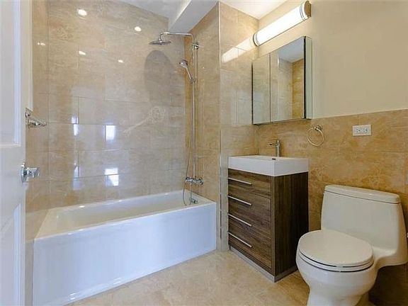 5th image of 2848 W 15th St Unit 2D