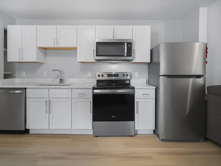 104 Harvard Pl — Photo 186