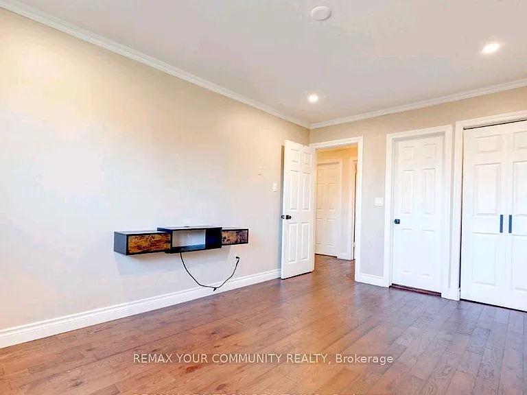 372 Dixon Blvd — Photo 13