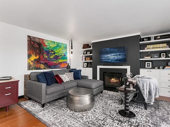 5th image of 1234 Taylor Ave N APT 104