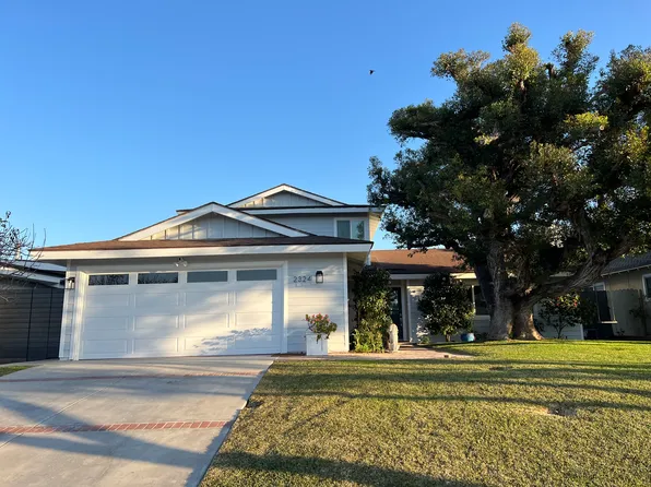 2324 La Linda Pl, Newport Beach, CA 92660