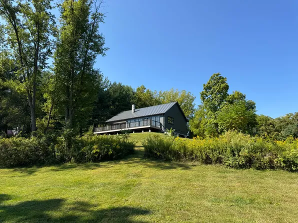 311 Kipp Rd, Hudson, NY 12534