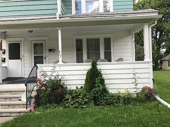 4th image of 709-11 Dewitt St