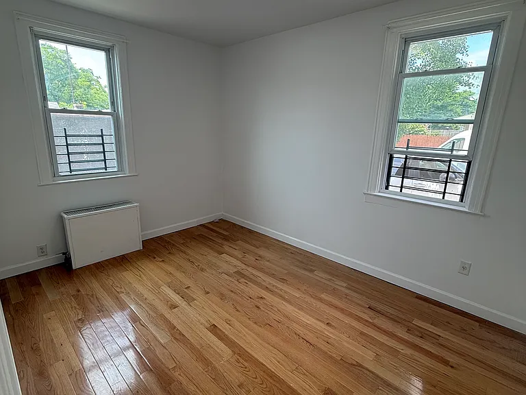 5318 72nd Pl #1R — Photo 6