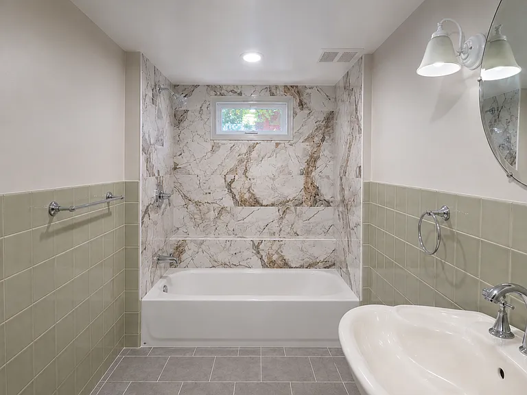 77 Gibbs St #1 — Photo 7