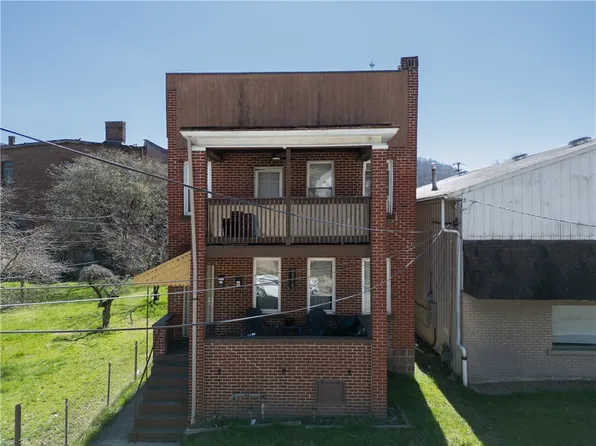 307 2nd St, Pitcairn, PA 15140