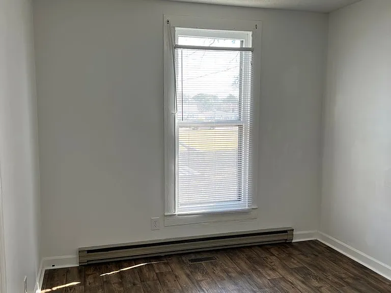 55 W Washington St — Photo 15