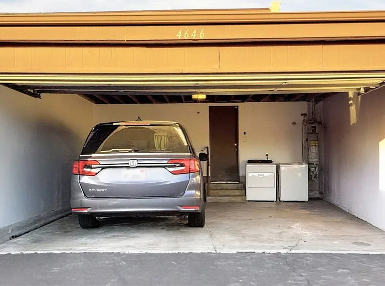 4646 Minorca Way — Photo 22