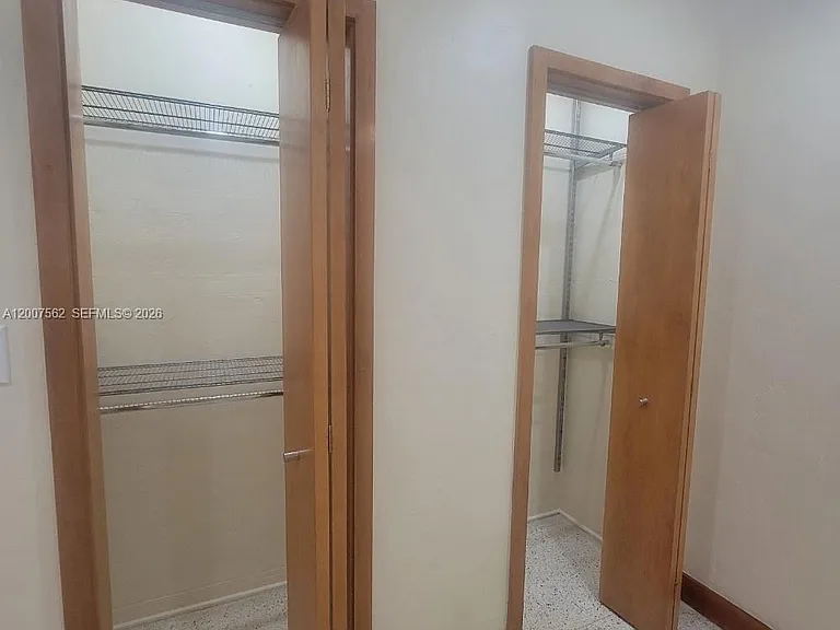 7400 Harding Ave #15 — Photo 16