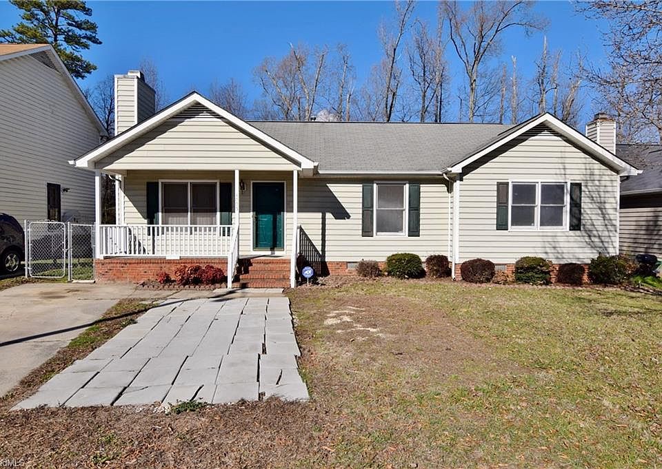 1st image of 4005 Hope Valley Ln