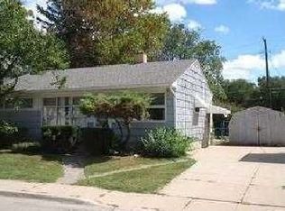 412 Fern Ct, Monroe, MI