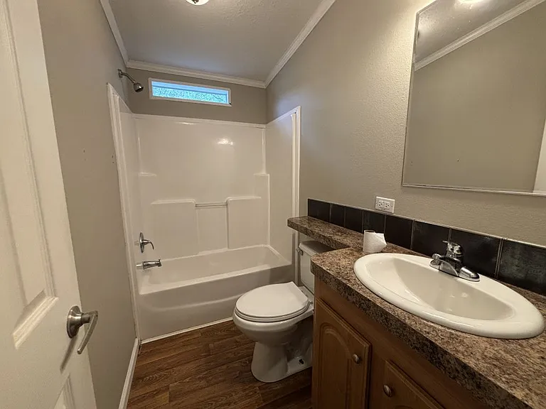 17 Kimberly Ct #405 — Photo 7