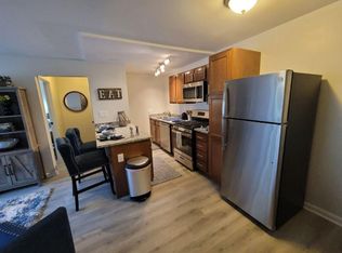 932-938 Chateau Ave #936-4, Cincinnati, OH 45204