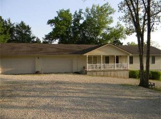 7032 Ruck Dr, Union, MO 63084