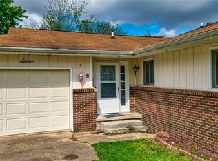 7 Parisian Ct, Paris, IL 61944