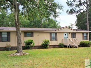 4 Canvasback Dr, Savannah, GA 31419
