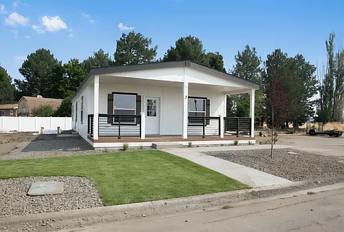 3111 Q Ave Photo 1