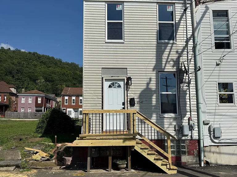 2347 Eoff St #1 — Photo 6