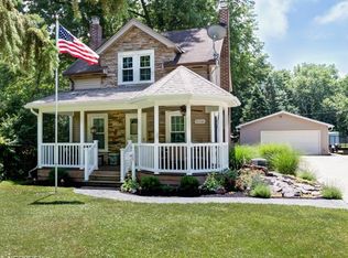 35516 Roberts Rd, Eastlake, OH 44095