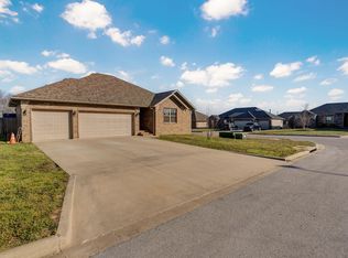 1180 N Cardinal Avenue, Republic, MO 65738