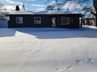 47585 Greenview Rd, Shelby Township, MI 48317